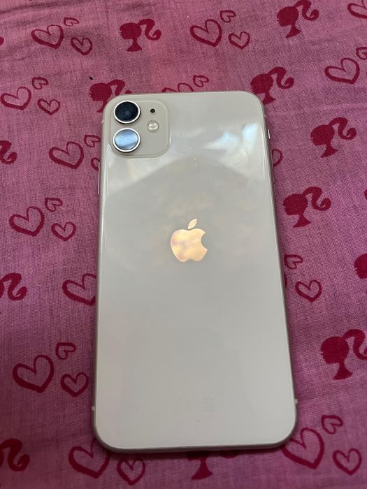 iphone 11 64гб обмен интересует
