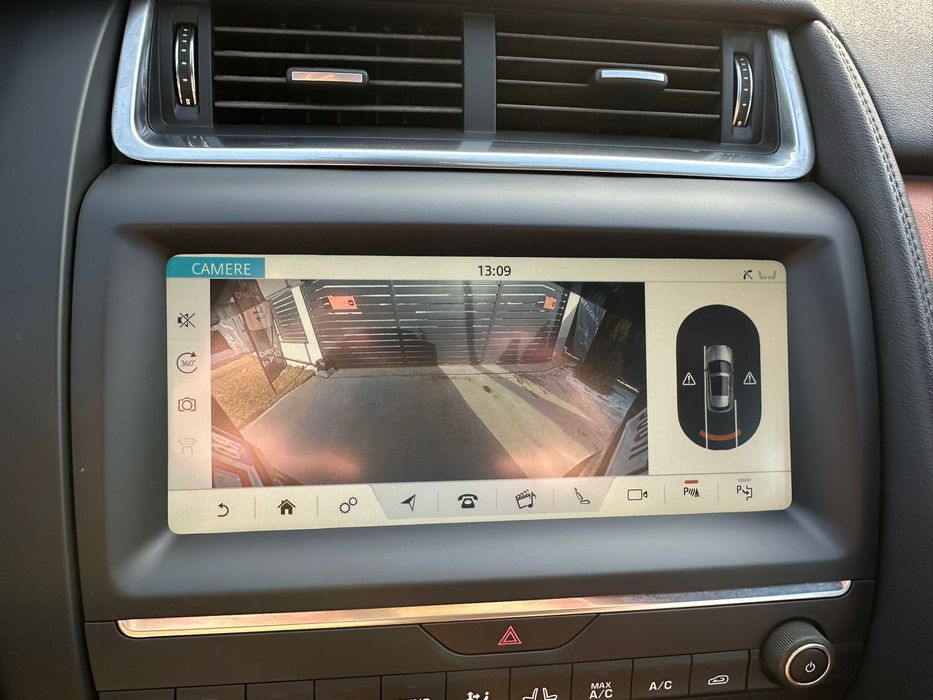 Jaguar E-Pace • 2.0 Diesel • 123.000 Km /Rate /4X4/GARANTIE