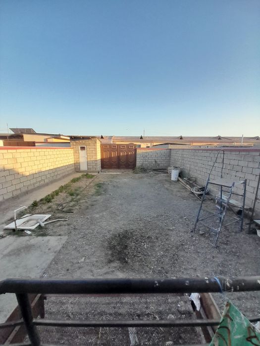 2-sotixli uy sotiladi Guliston