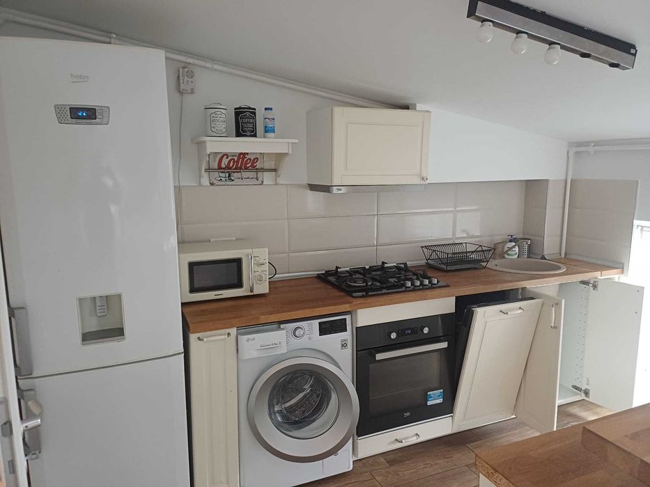 Inchiriere apartament 3 camere!