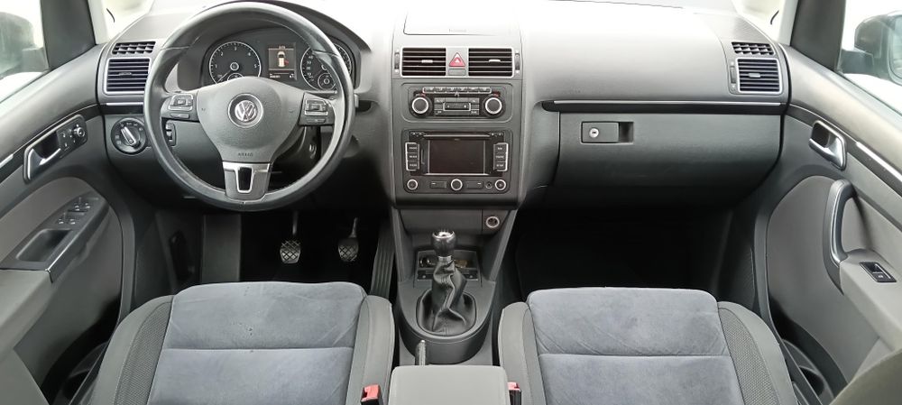Volkswagen Touran 2.0 7 locuri