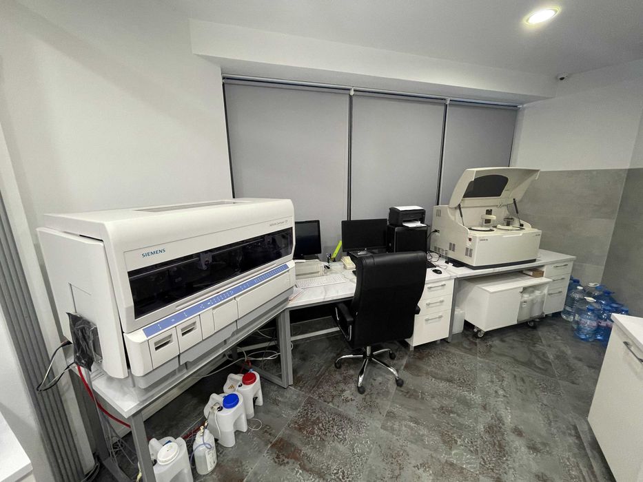 Лабораторен анализатор SIEMENS ADVIA Centaur CP - Използван, като нов