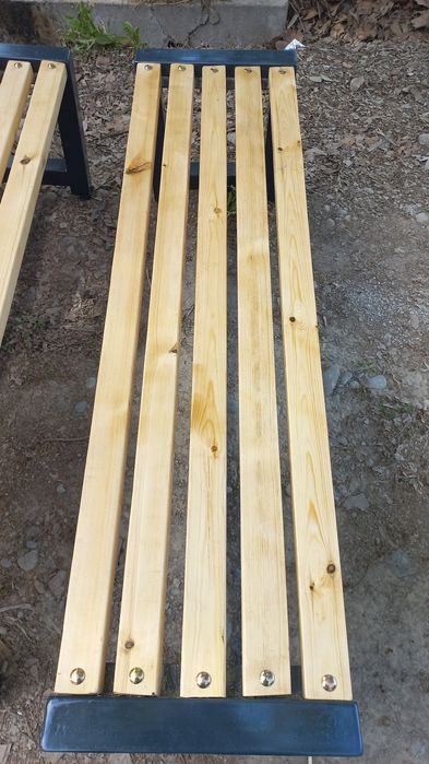 Скамейки и лавочки