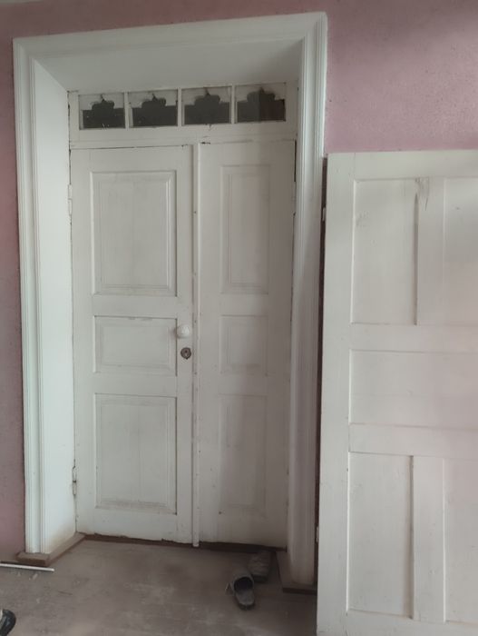 Эшик ва ромлар сотилади