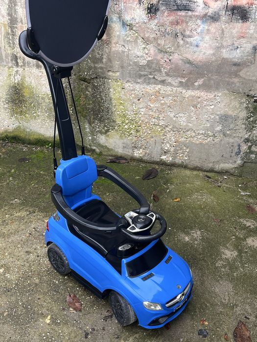 Детска кола за бутане “Chipolino” Ride-on със сенник MERCEDES
