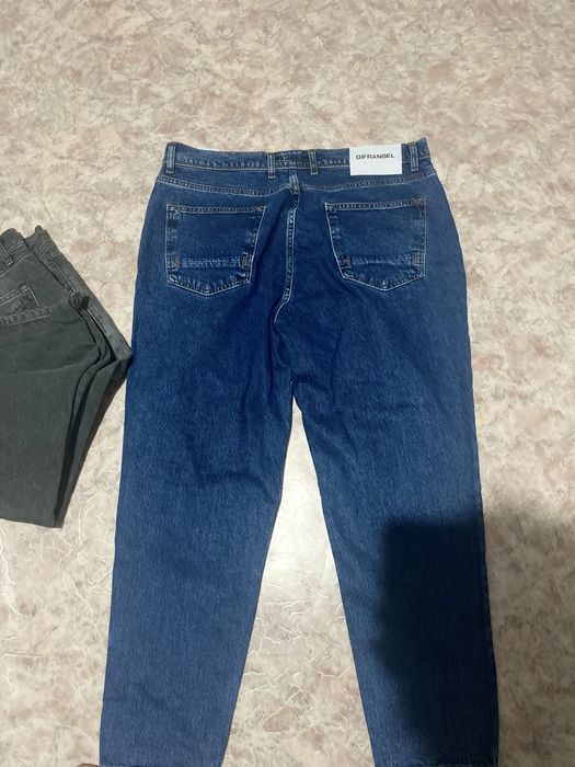 Джинсы новые бананки