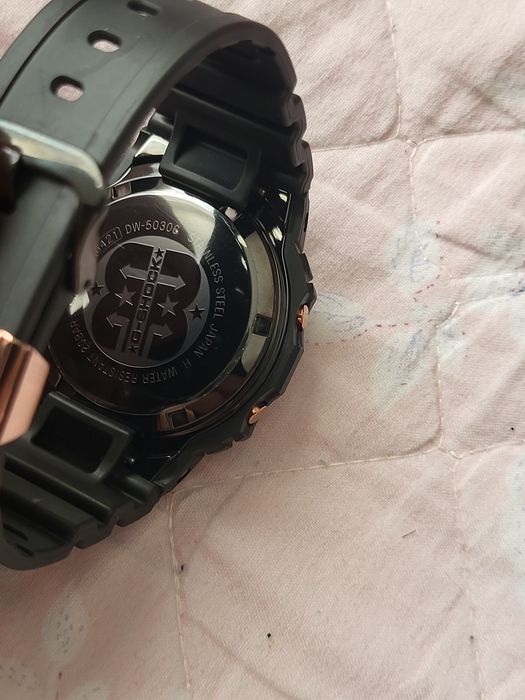 Часы Casio g-shock DW 5030C 1 DR