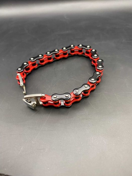 Мотористка гривна