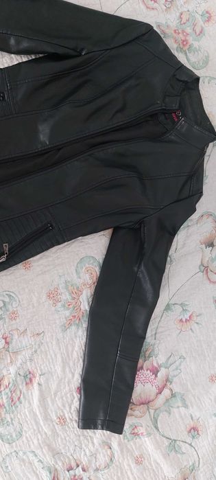 Отдам куртку б/у