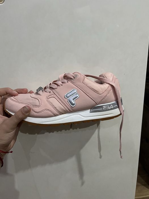 Новые кросовки Fila