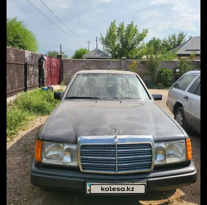 Продам Мерседес 124 срочно