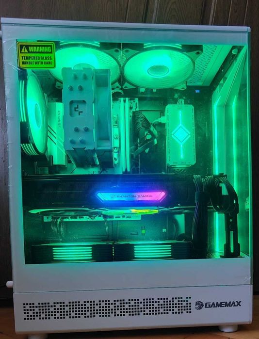 Геймърски компютър Ryzen 5 7500f, AMD Radeon 6800xt, 32gb ddr5, 1tb nvme