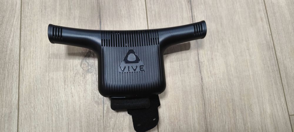 VR шлем HTC Vive Cosmos