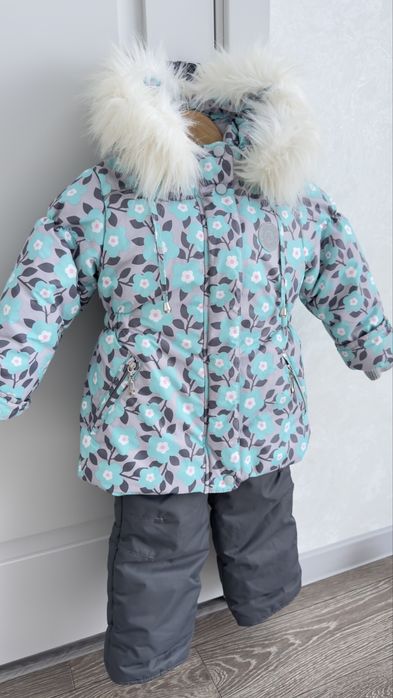 Продам комплект комбез плюс куртка зимняя осень теплая в идеальном сос