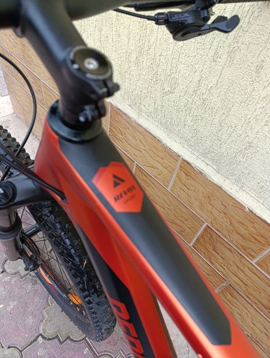 Bergamont Revox 29 цола Карбон