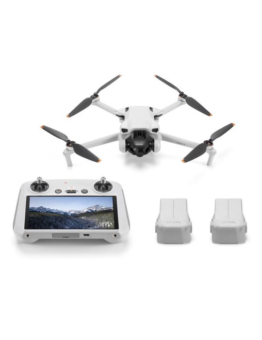 Дрон DJI Mini 3 + DJI RC + Fly More Combo Plus белый