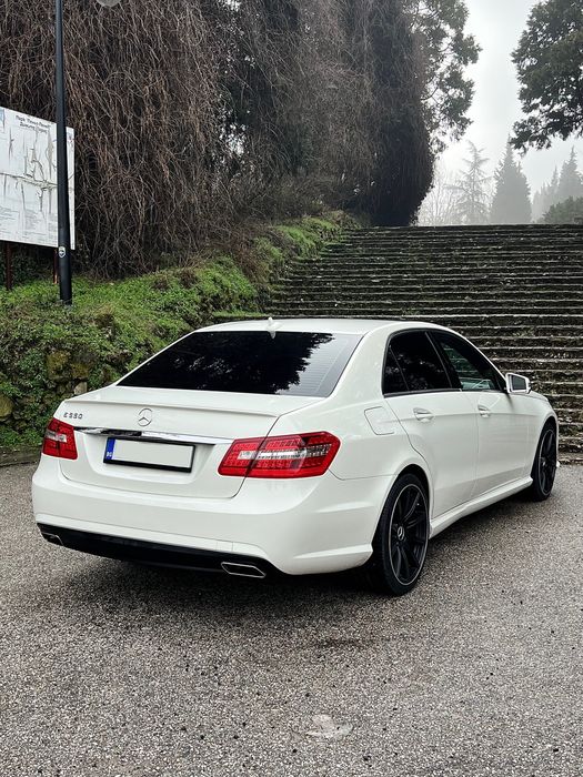 AMG пакет за Мерцедес w212 е класа предна задна броня прагове