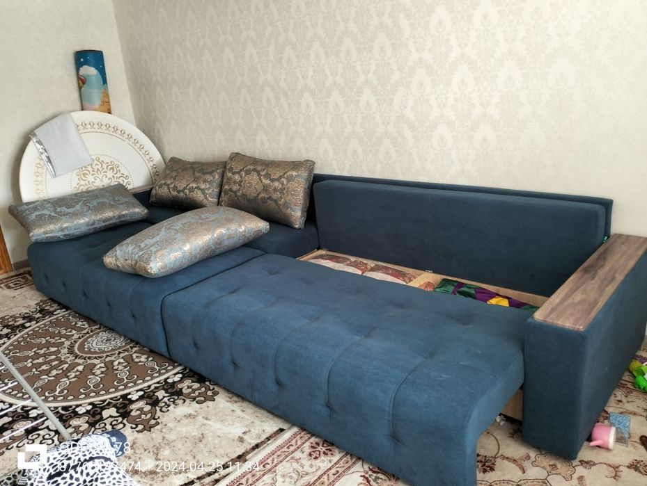 Продам большой диван