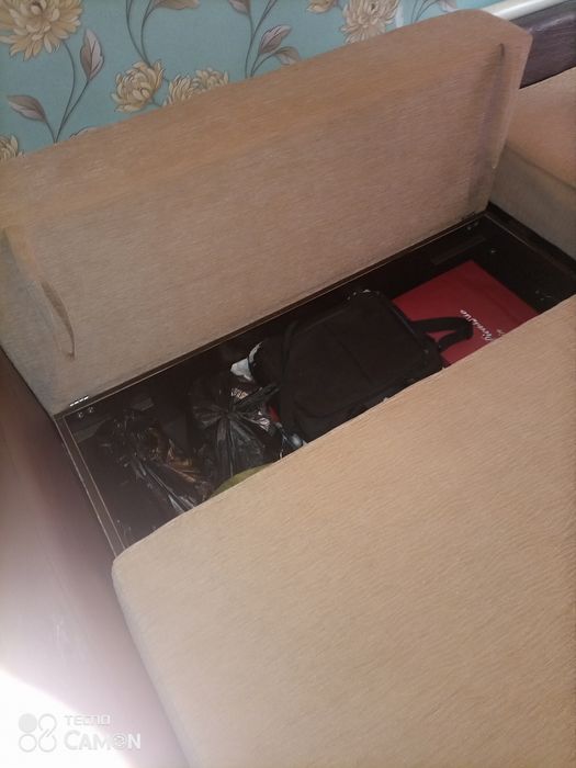 Продам диван в отличном состоянии