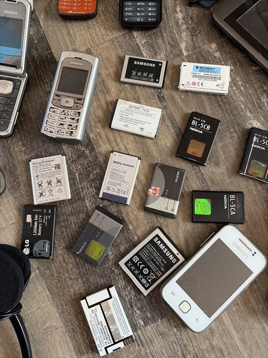 Телефони класика, зарядни