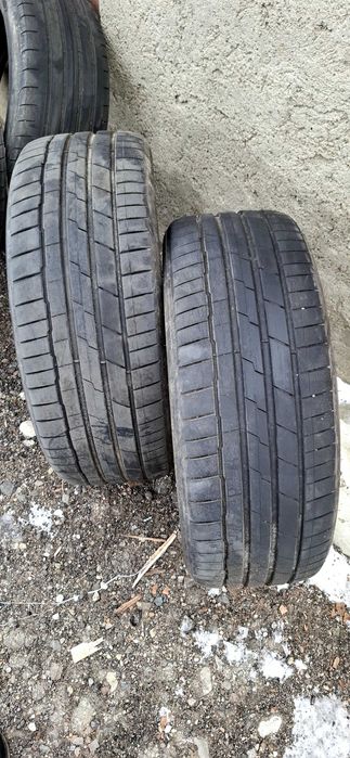 Anvelope vară 225/45/19