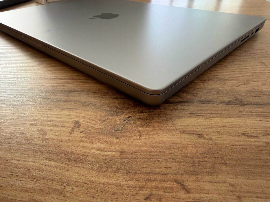 MacBook Pro 16" M2 PRO 12-Core CPU, 19-Core GPU, 32GB RAM, 1TB SSD