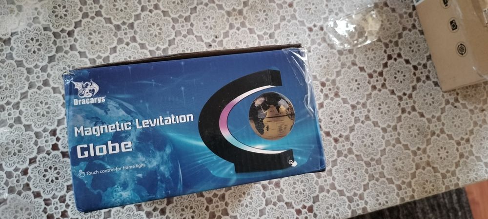 Glob pământesc magnetic plutitor cu LED