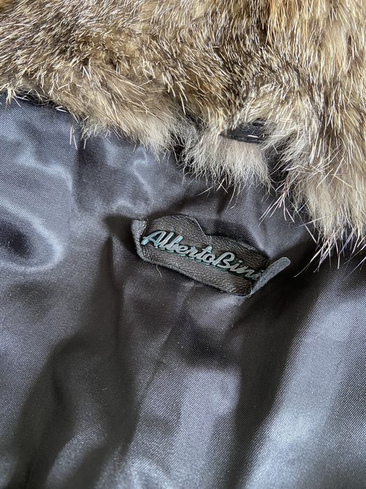 Меховая жилетка