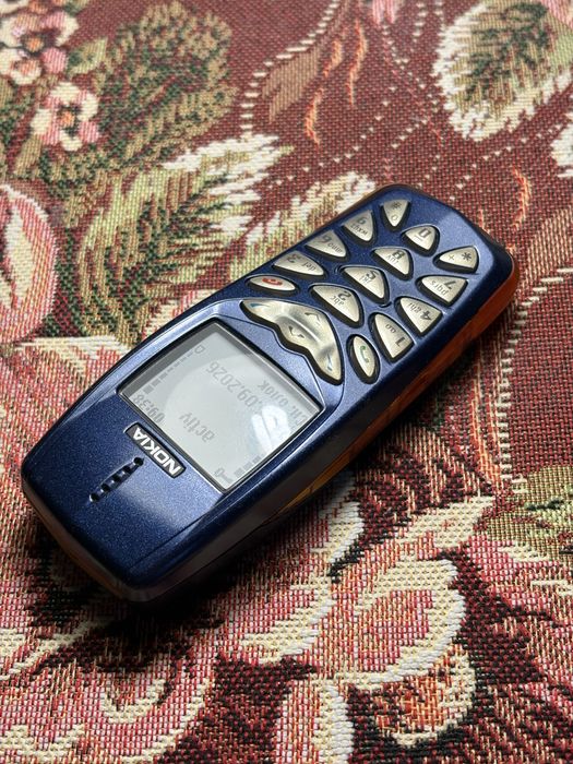 Nokia 3510 i