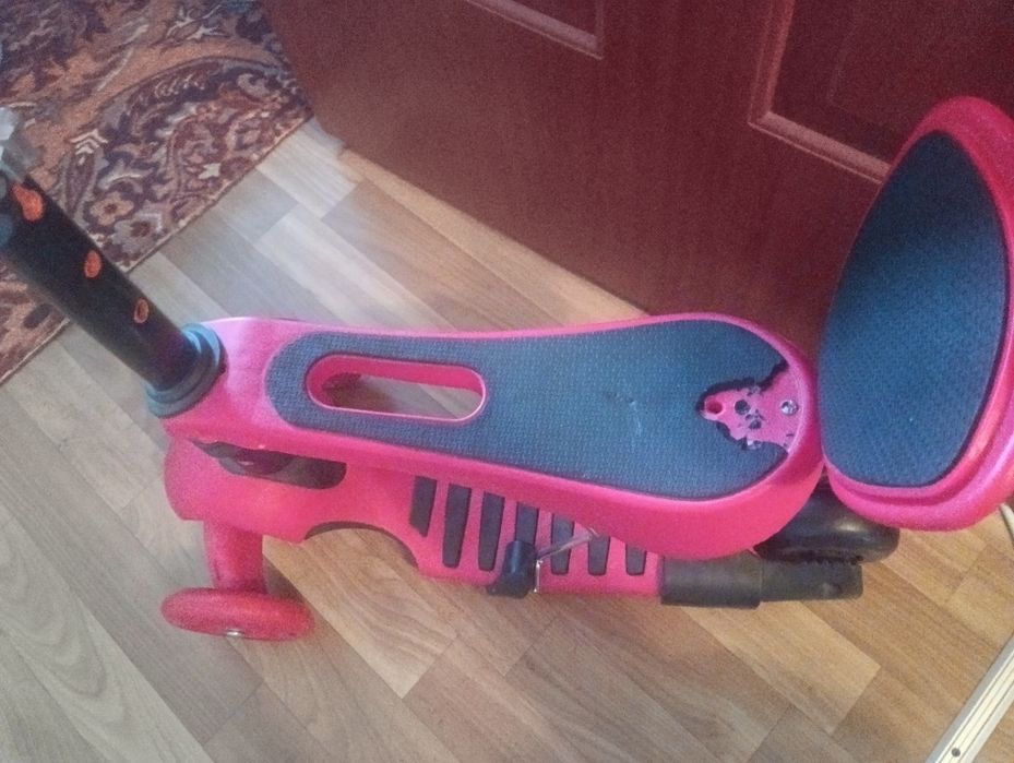 Продам детский самокат