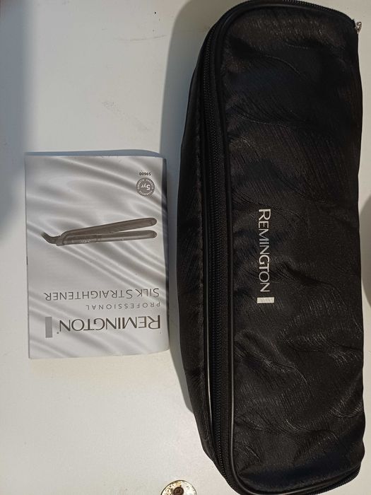 Placa indreptat parul Remington Profesional Silk Straightener