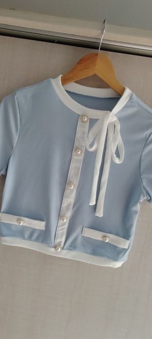 CropTop /Top Nou cu nasturi perlă și Fundiță chic la gât