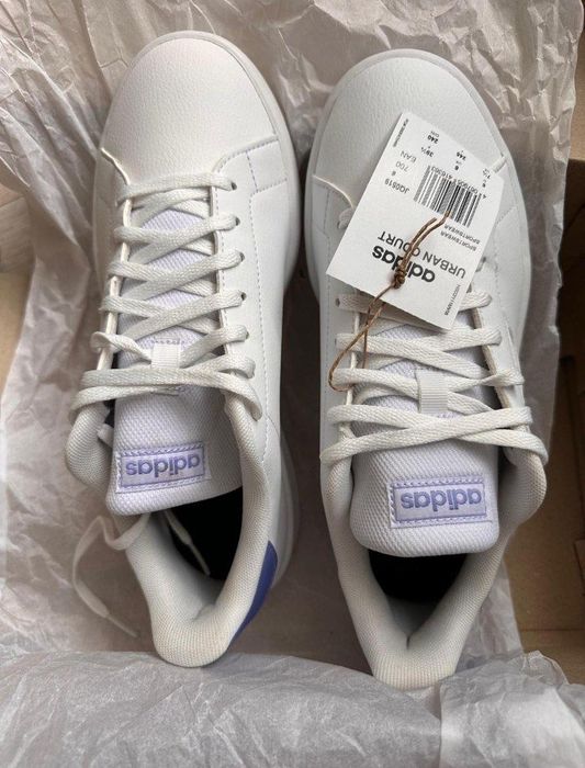 Кроссовки Adidas