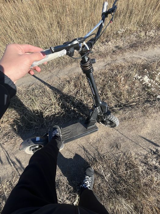 Электросамокат bogist