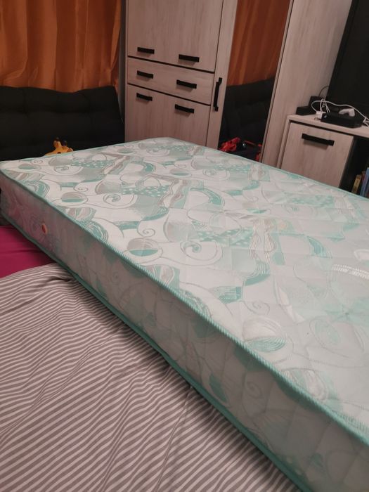 Матрак 90 на 190, двулицев