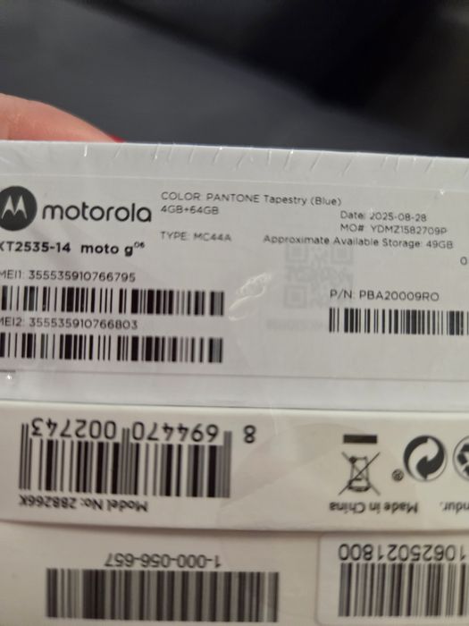 Телефон  Moto g 06