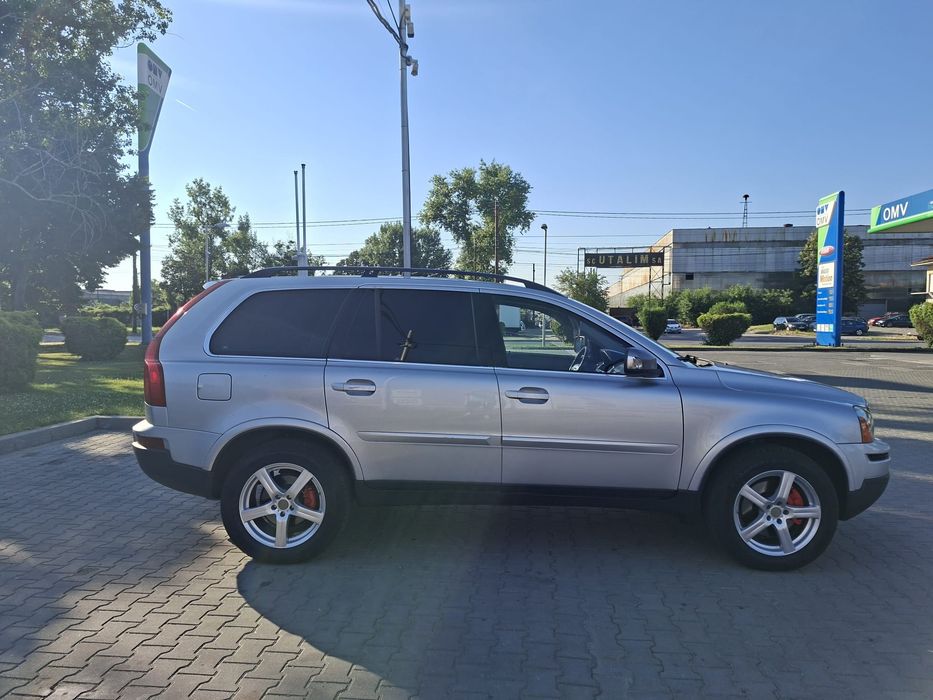 De vanzare VOLVO XC90 2007