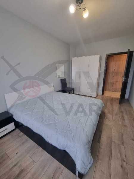 Дава се под наем двустаен апартамент в Колхозен пазар! 2986832