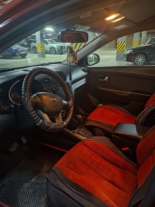 Автомобиль Kia rio, 2013 г.в.