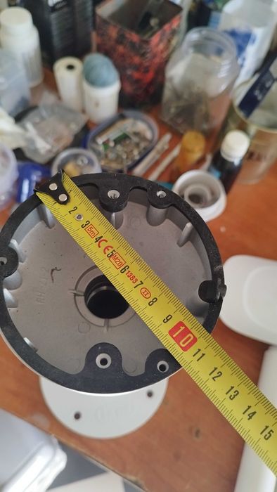 Стойка алуминиева за стенен монтаж на камери - с фланец и пластмасова