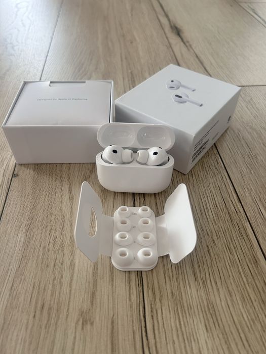 Airpods Pro 3 Stare Bună (cu anulare zgomot)