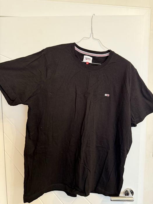 Tommy Hilfiger *НОВИ* тениски