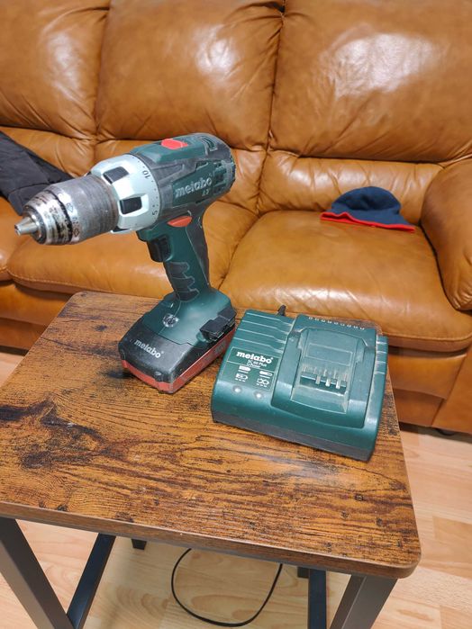 Filetanta METABO 18v cu baterie și incarcator