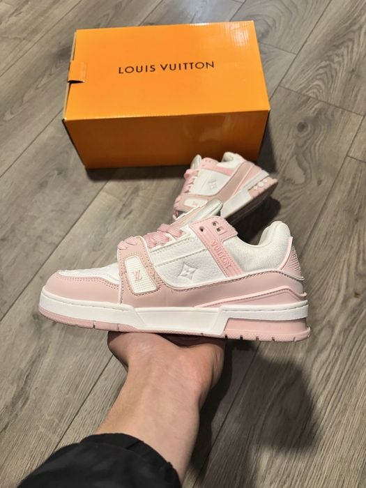 Lv Trainer