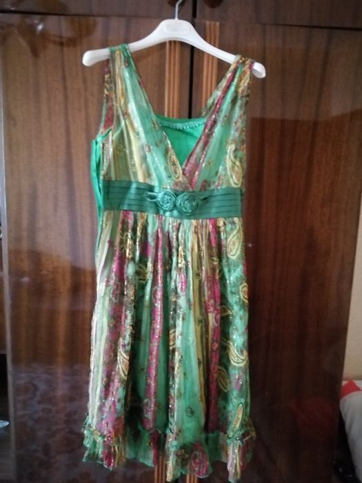 Продам женскую одежду