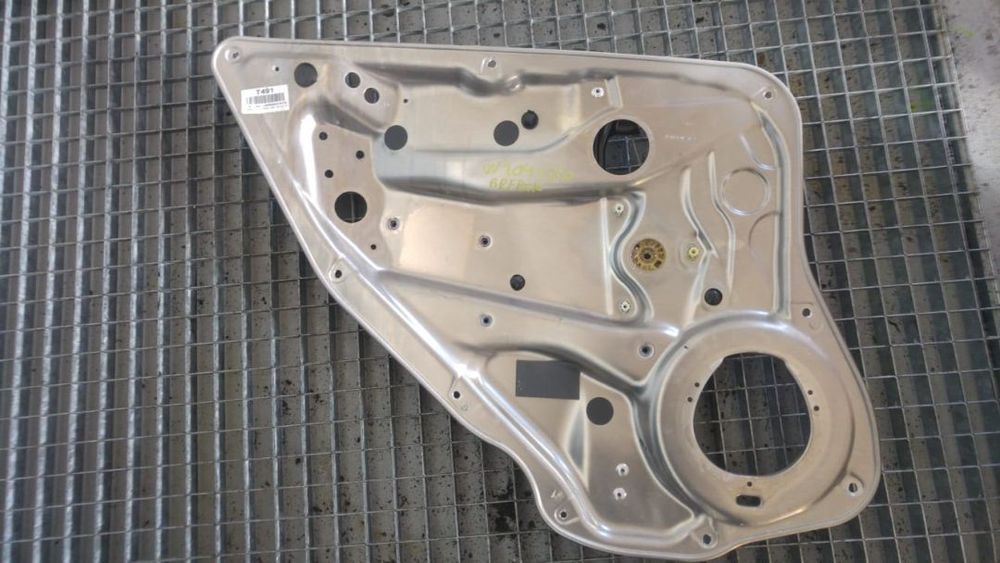 macara usa stanga spate mercedes c-class w204 break 911786-103