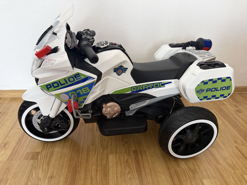 Masina / motocicleta cu telecomanda