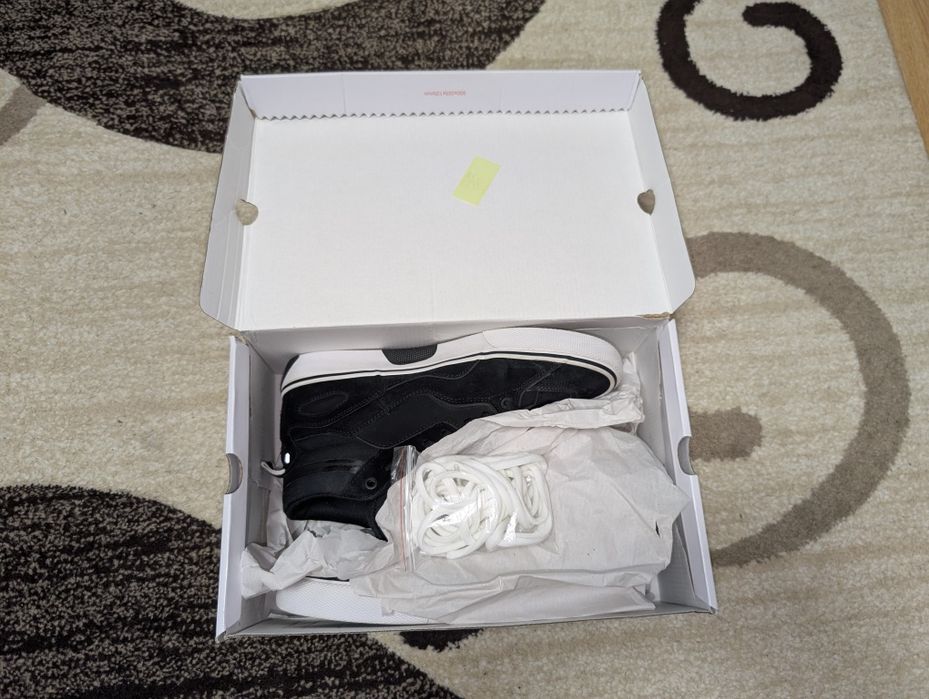 Globe Dimension-Negru