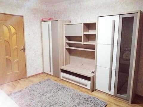 Inchiriez apartament 2 camere zona generala 14