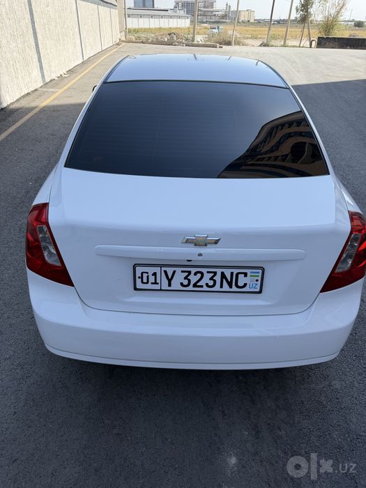 chevrolet Gentra AT